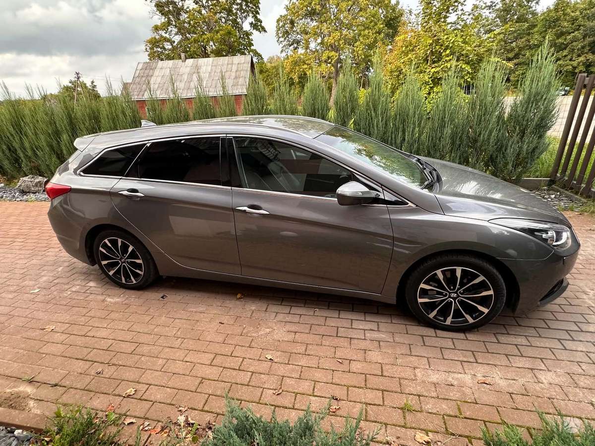 Hyundai i40, 1.7 l., Универсал