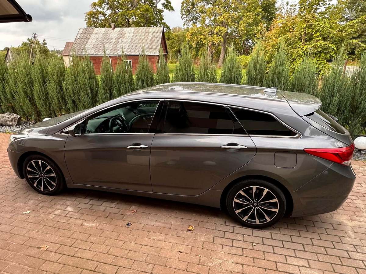 Hyundai i40, 1.7 l., Универсал