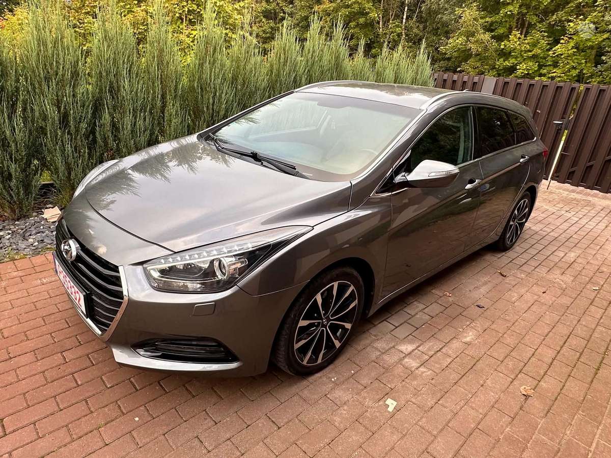 Hyundai i40, 1.7 l., Универсал