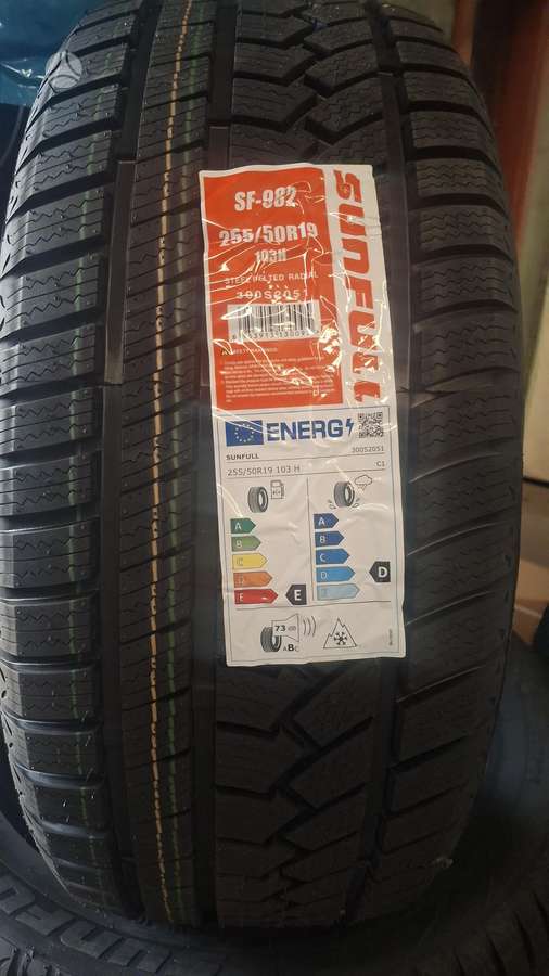 Sunfull SF982, зимние 255/50 R19