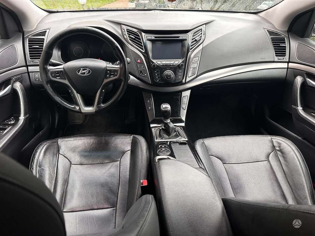 Hyundai i40, 1.7 l., Универсал