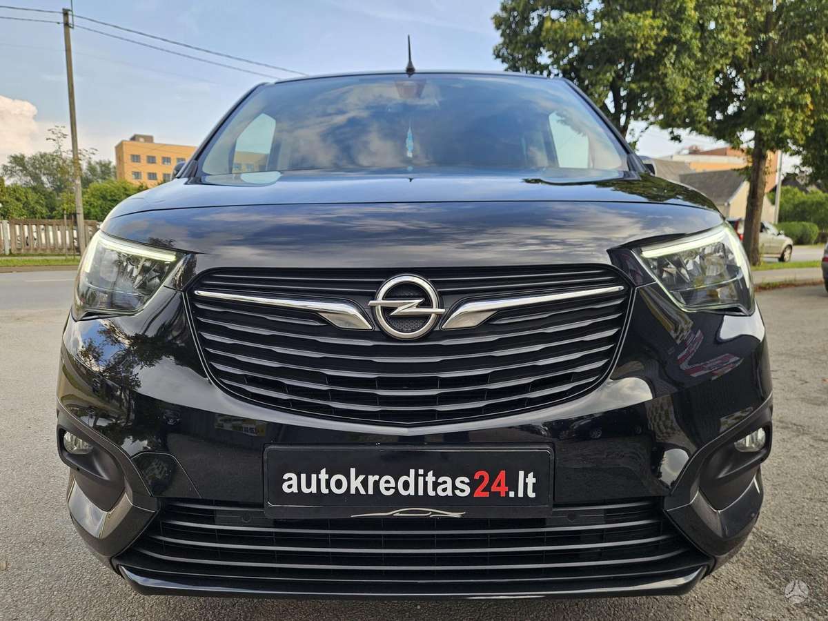 Opel Combo, 1.2 l., Минивэн