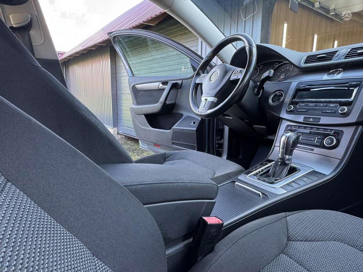 Volkswagen Passat, 2.0 l., Универсал