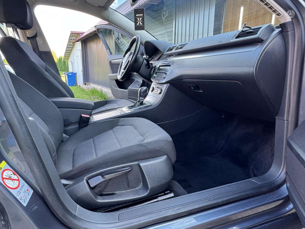 Volkswagen Passat, 2.0 l., Универсал