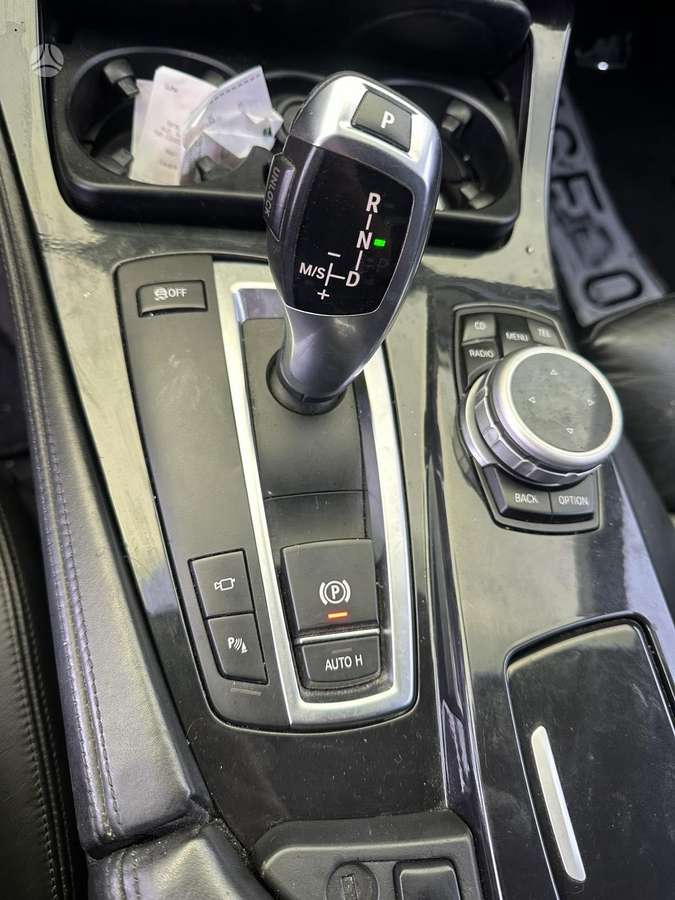 BMW 520, 2.0 l., Седан