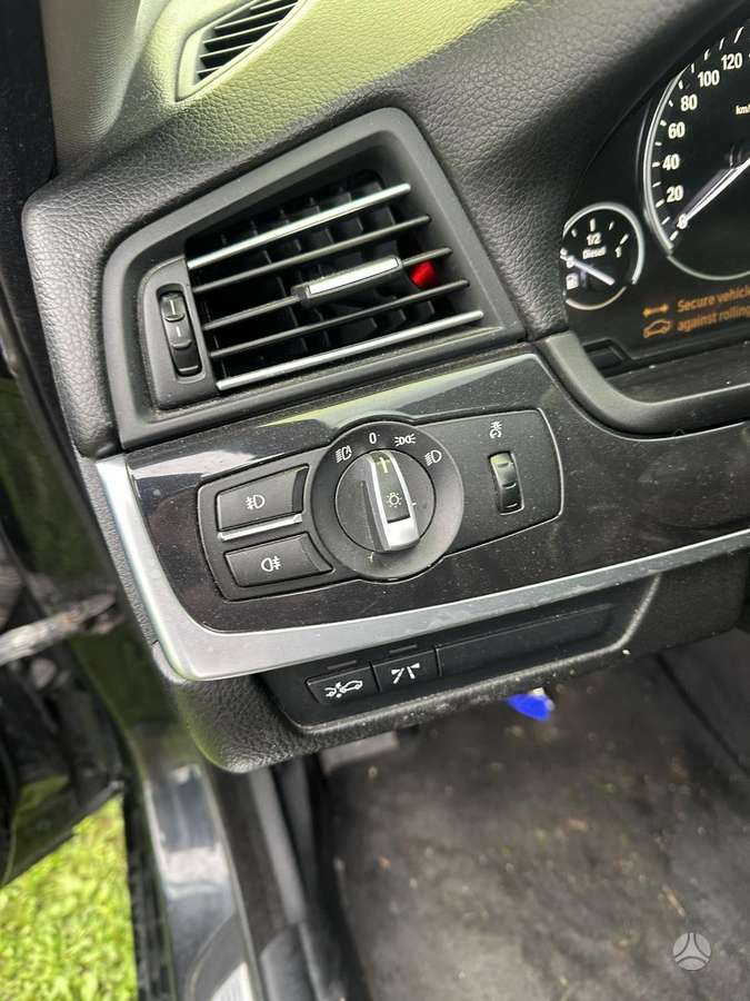 BMW 520, 2.0 l., Седан