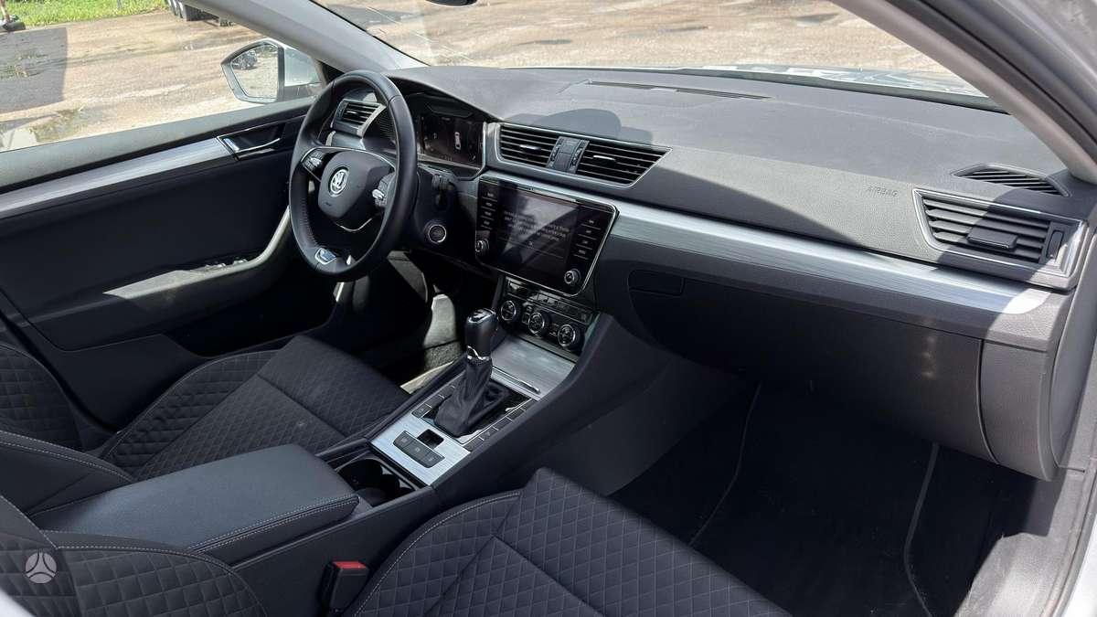 Skoda Superb, 1.5 l., Универсал