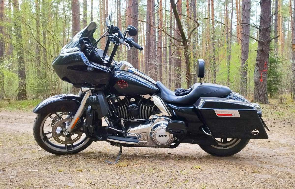 Harley-Davidson Road Glide 1700cc, чопперы / круизеры / custom