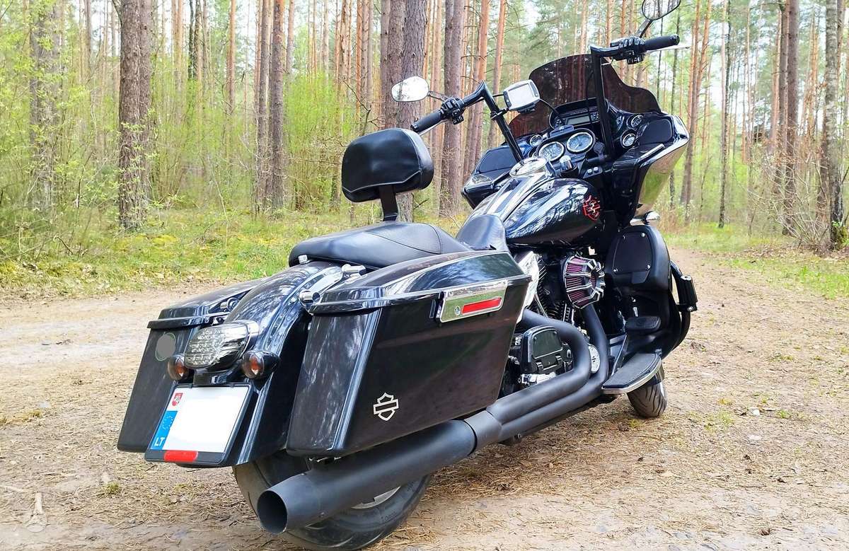 Harley-Davidson Road Glide 1700cc, чопперы / круизеры / custom