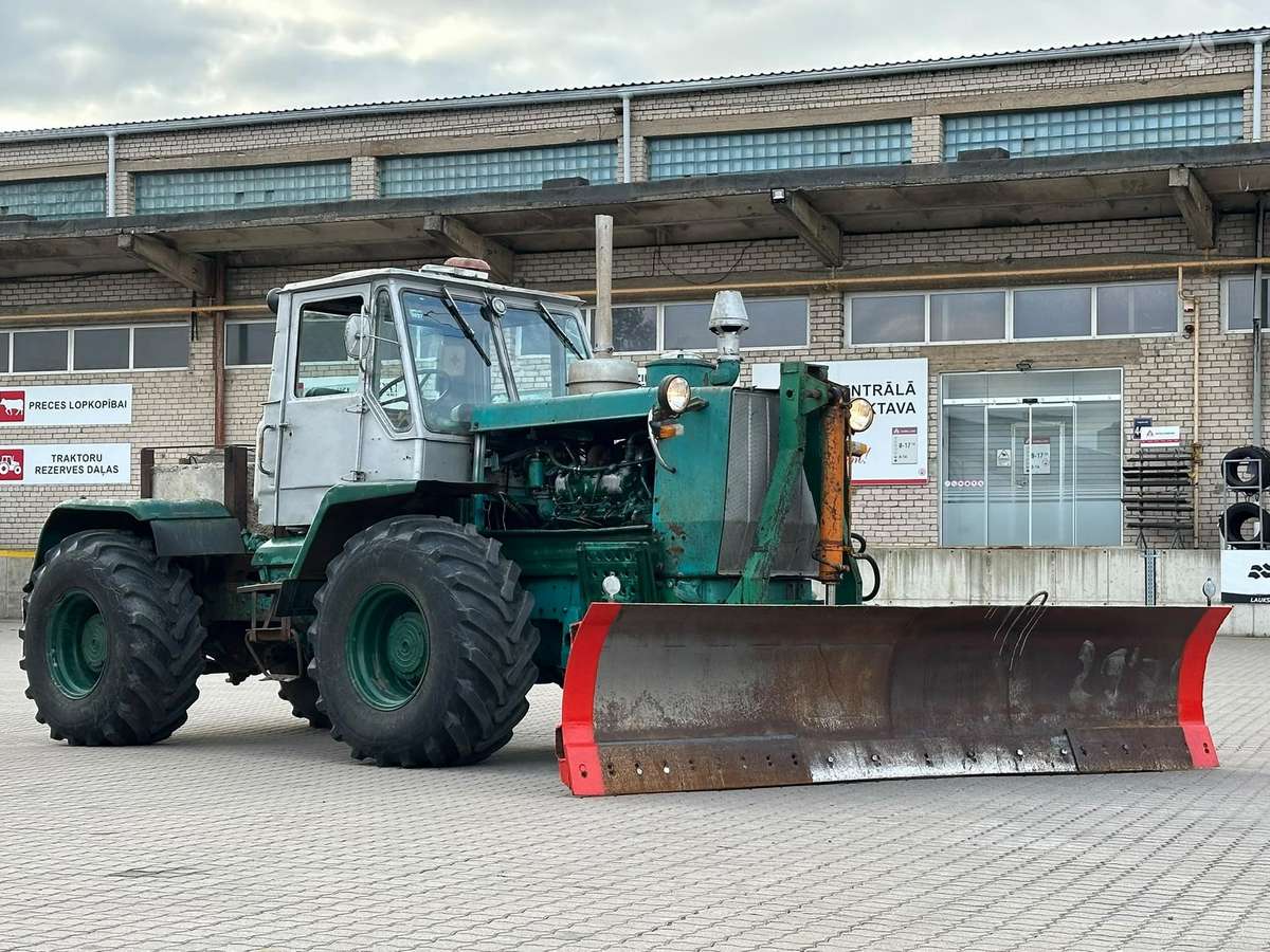 XTZ T 150, traktoriai