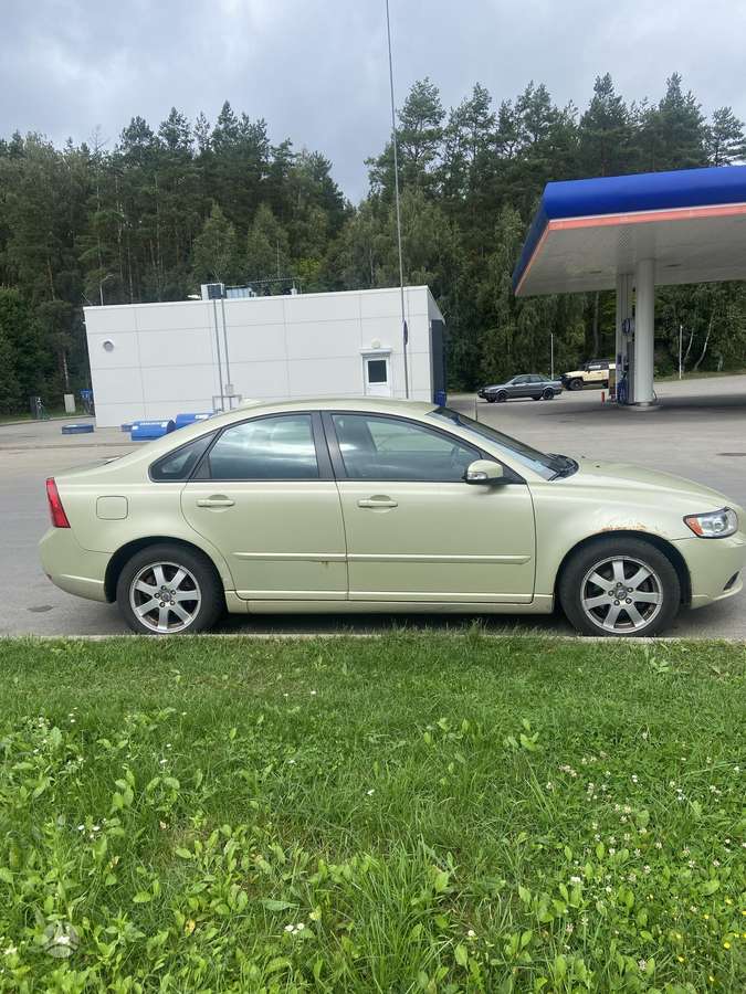 Volvo S40 - 2