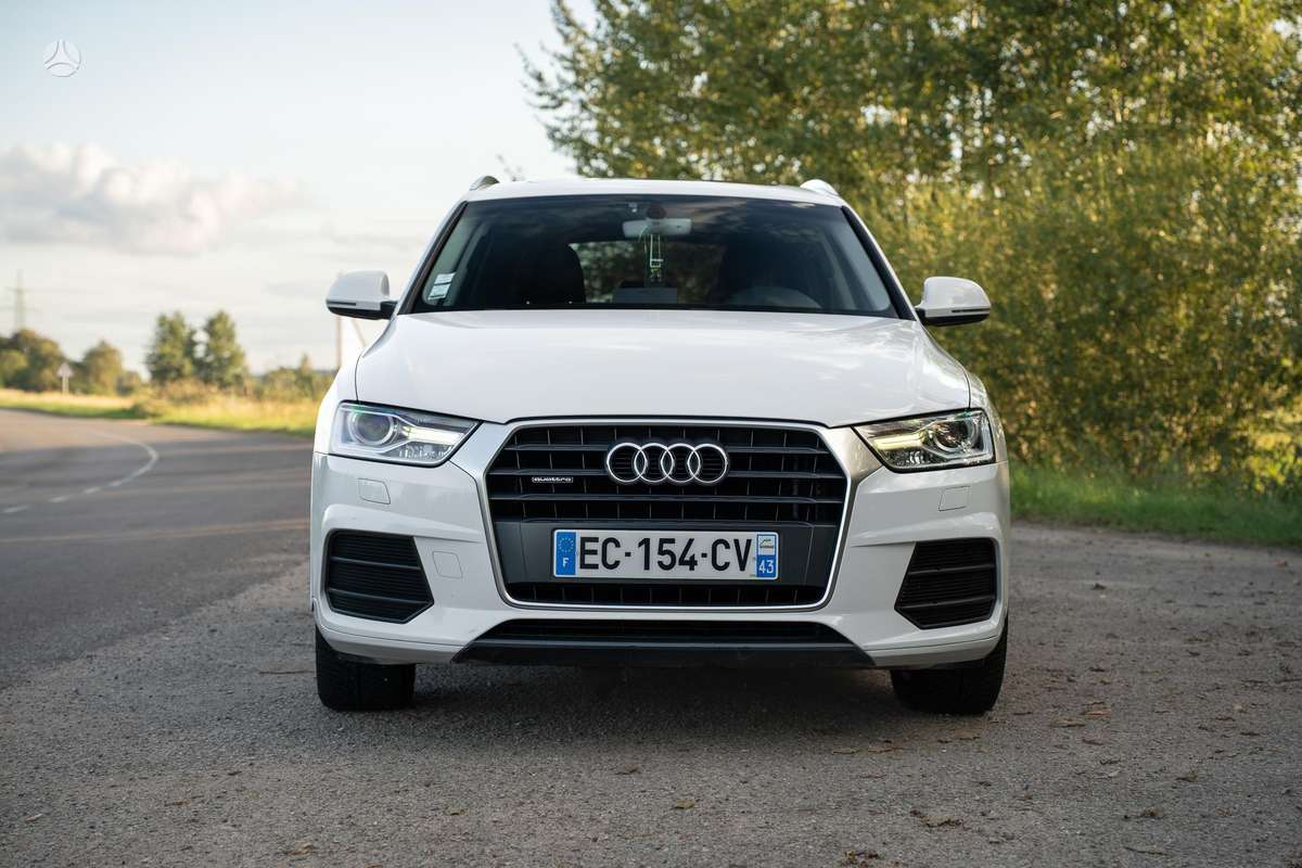 Audi Q3, 2.0 l., Внедорожник / Кроссовер