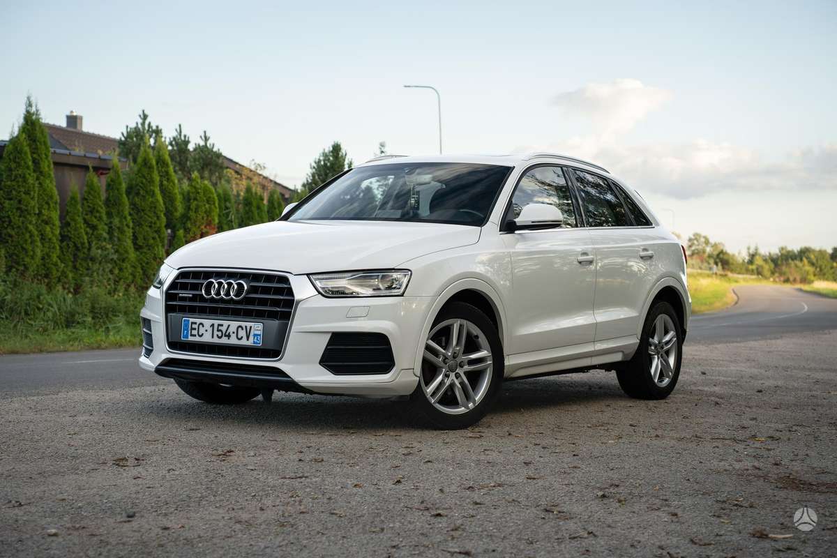 Audi Q3, 2.0 l., Внедорожник / Кроссовер