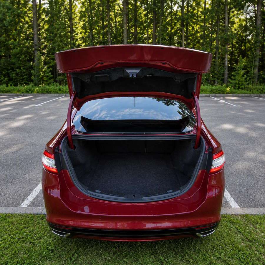 Ford Fusion, 2.0 l., Седан