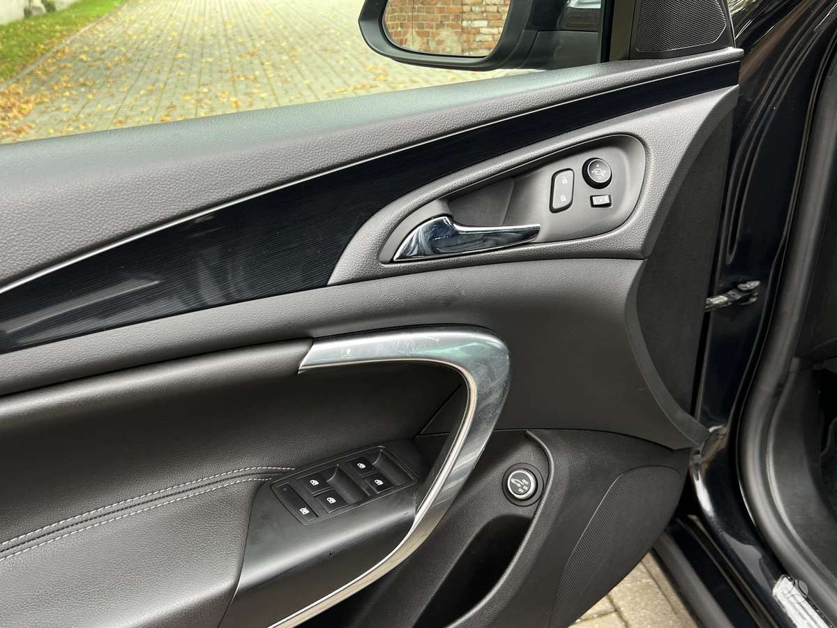 Opel Insignia, 2.0 l., Универсал