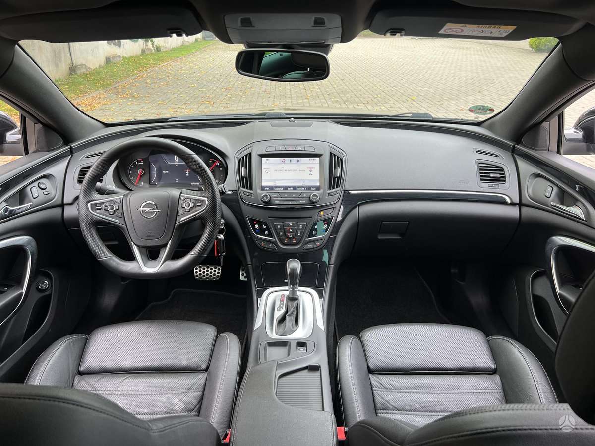 Opel Insignia, 2.0 l., Универсал