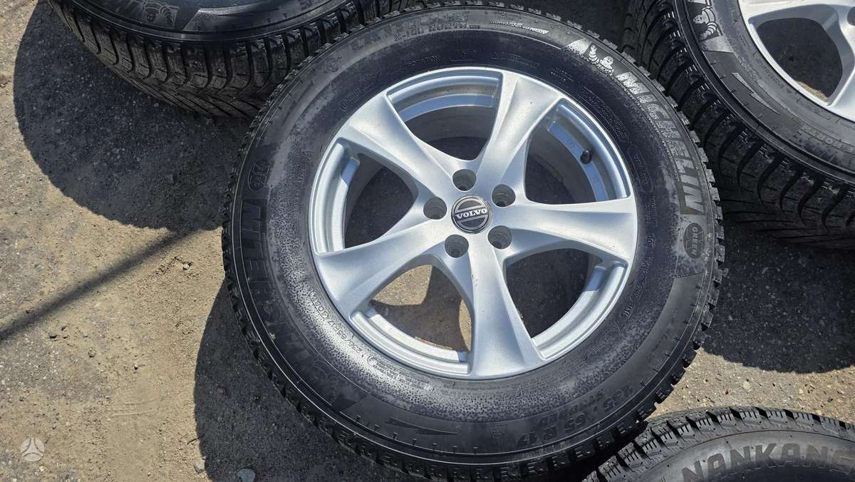 Volvo XC90, light alloy, R17