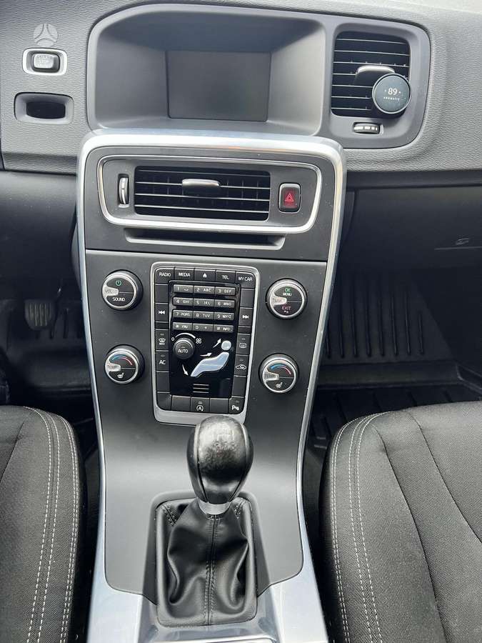 Volvo V60, 1.6 l., Универсал