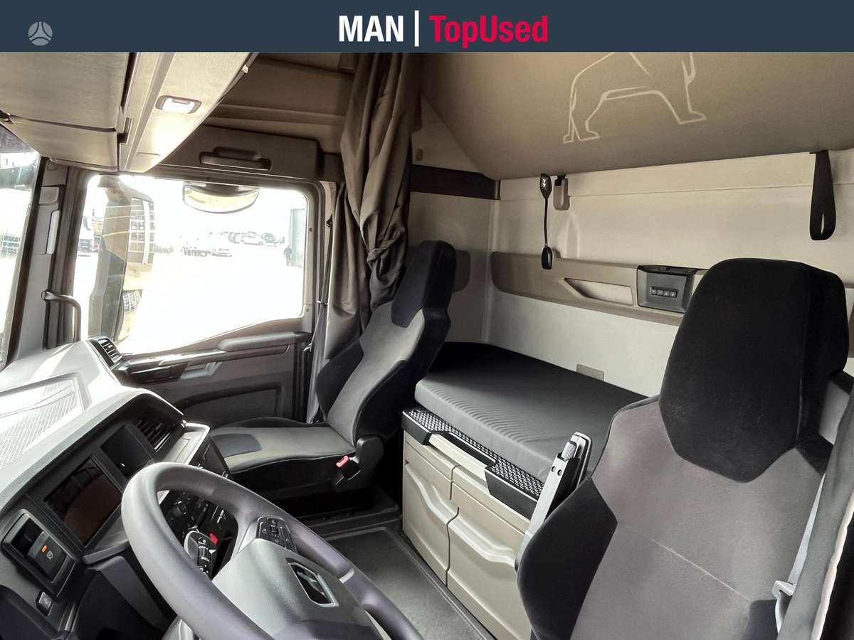 MAN TGX 18.480 4x2 GX LED D30 (0799), double sleeper