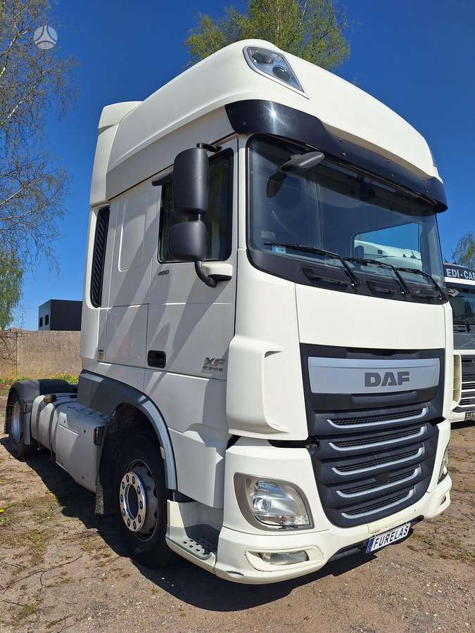 DAF XF 460, 2 miegamosios vietos