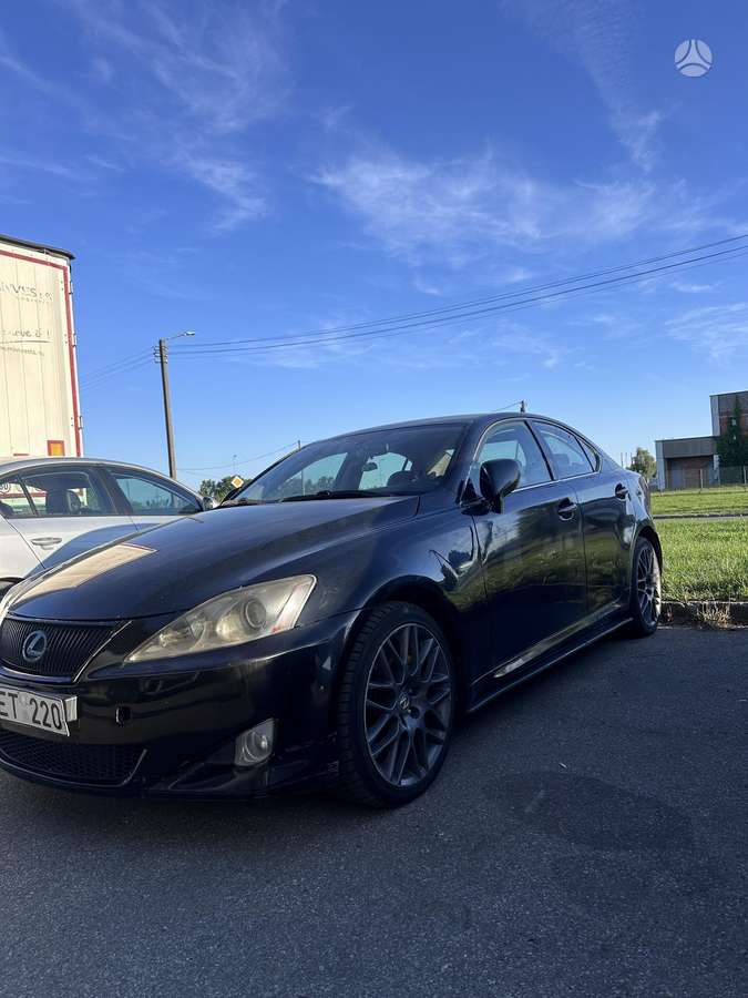 Lexus IS 220, 2.2 l., Седан