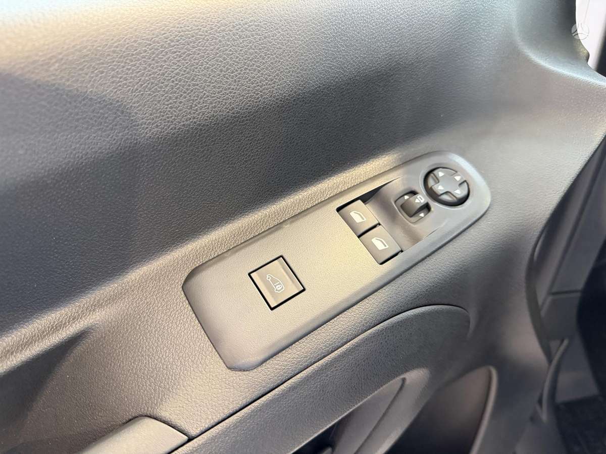 Toyota Proace City - 8