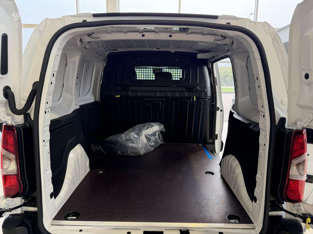Toyota Proace City - 10