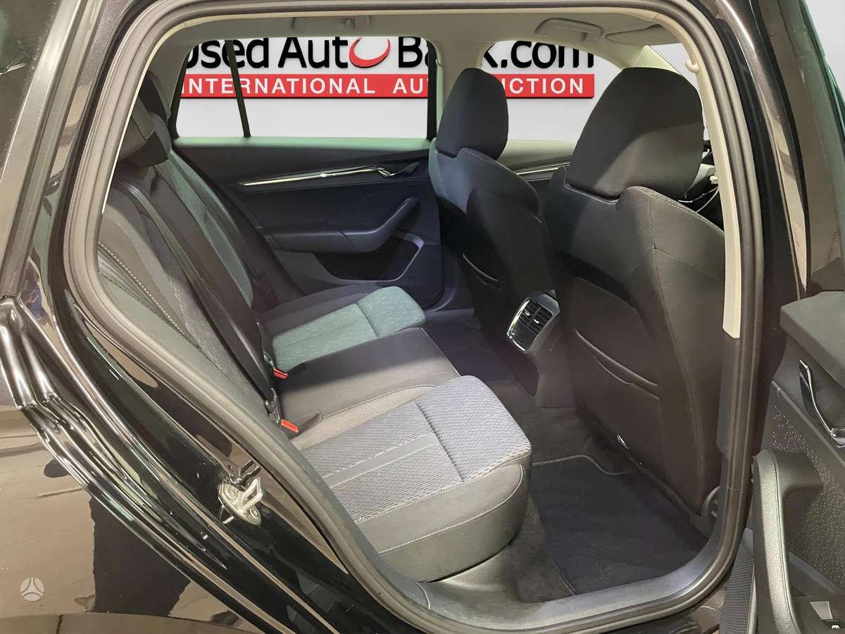 Škoda Octavia - 10