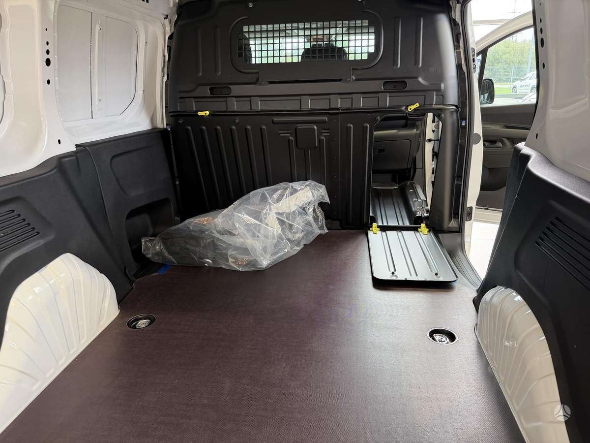 Toyota Proace City - 11