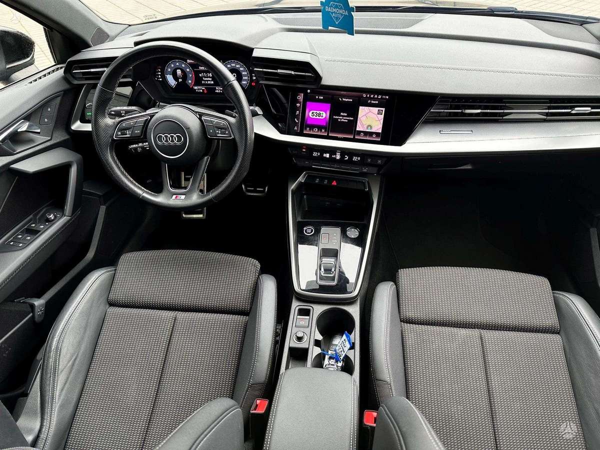 Audi A3, 1.0 l., hatchback