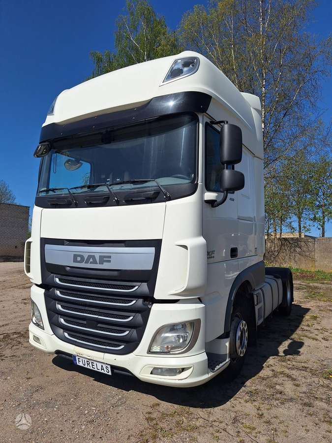 DAF XF 460, 2 miegamosios vietos