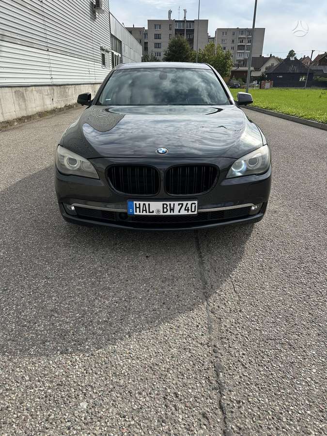 BMW 730, 3.0 l., Седан