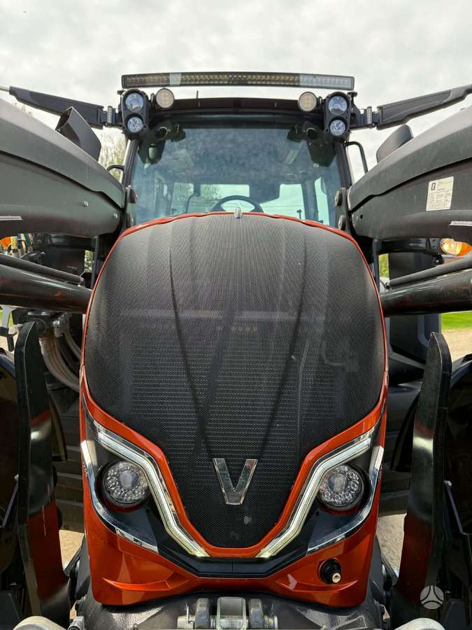 Valtra N175 Direct, tractors