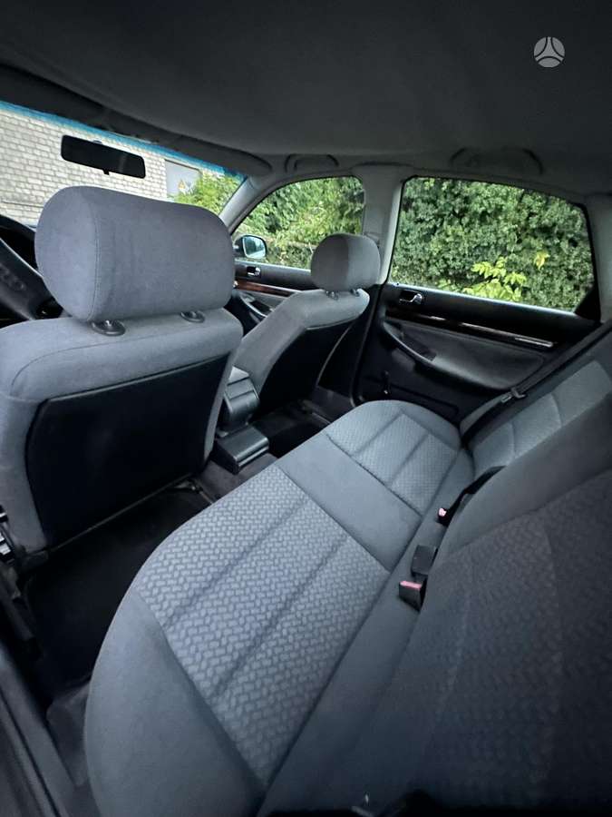 Audi A4, 1.9 l., Седан