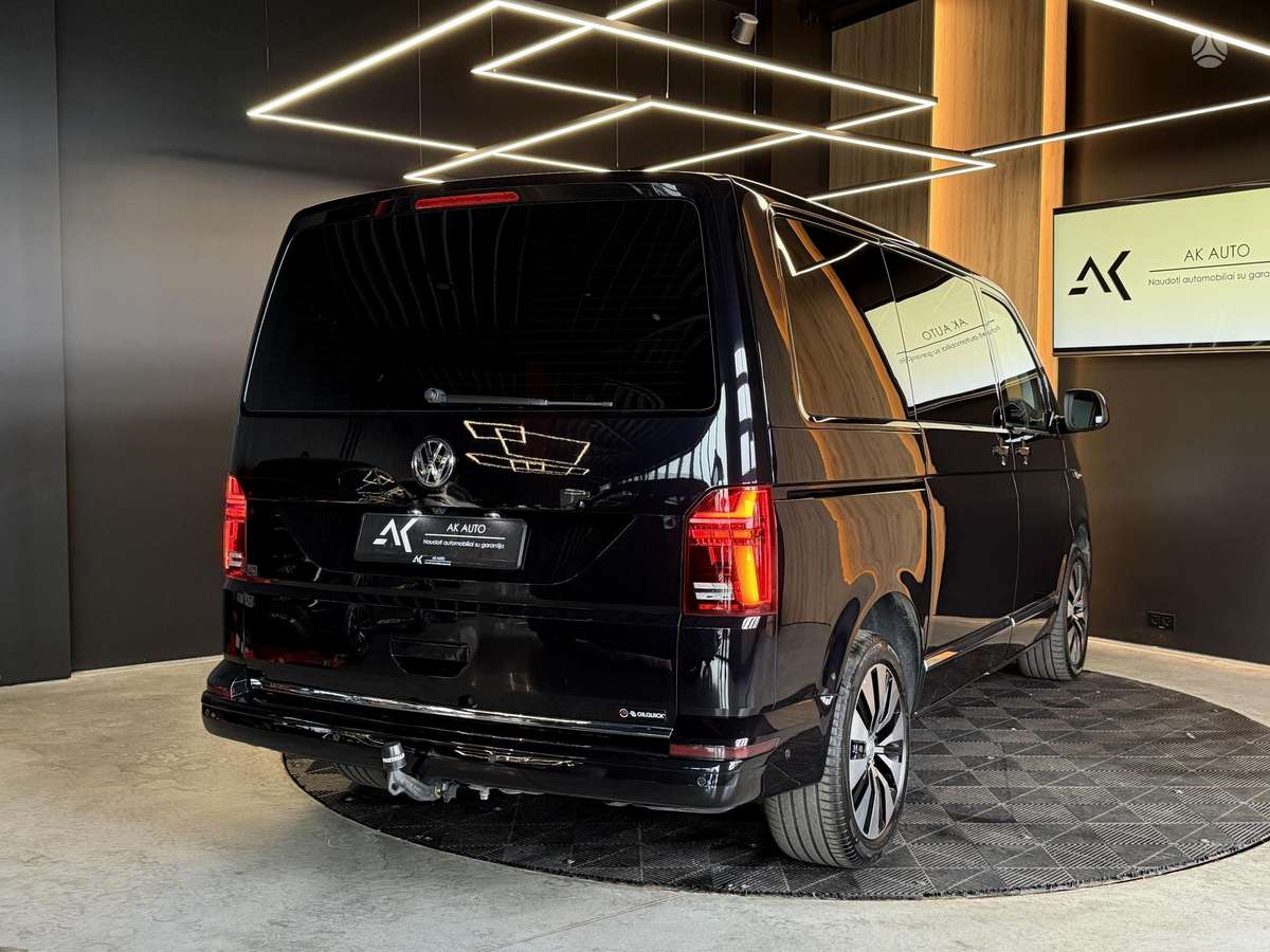 Volkswagen Multivan - 11