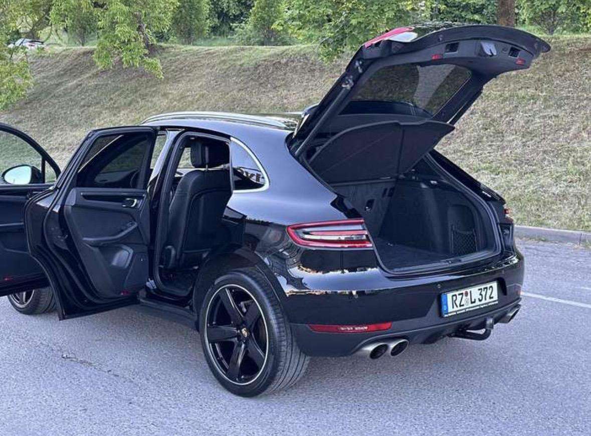 Porsche Macan - 9