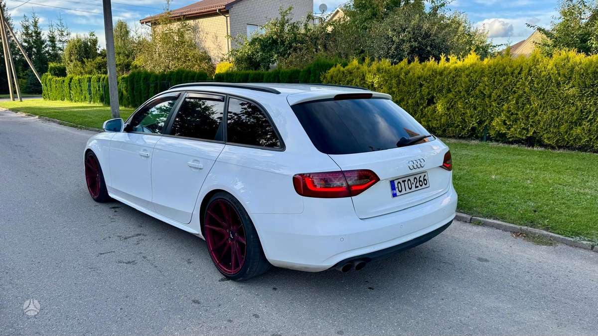 Audi A4, 2.0 l., universalas