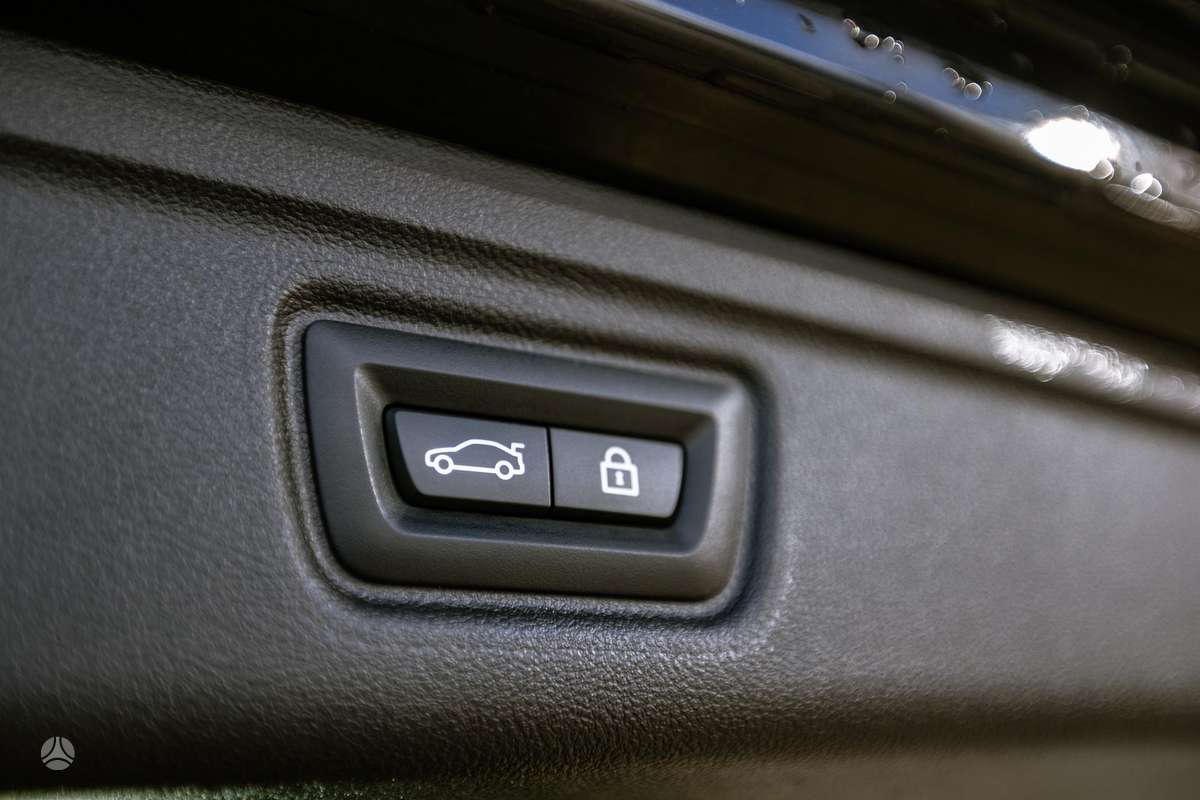 BMW 320, 2.0 l., wagon