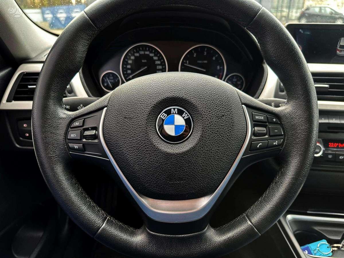 BMW 320, 2.0 l., wagon