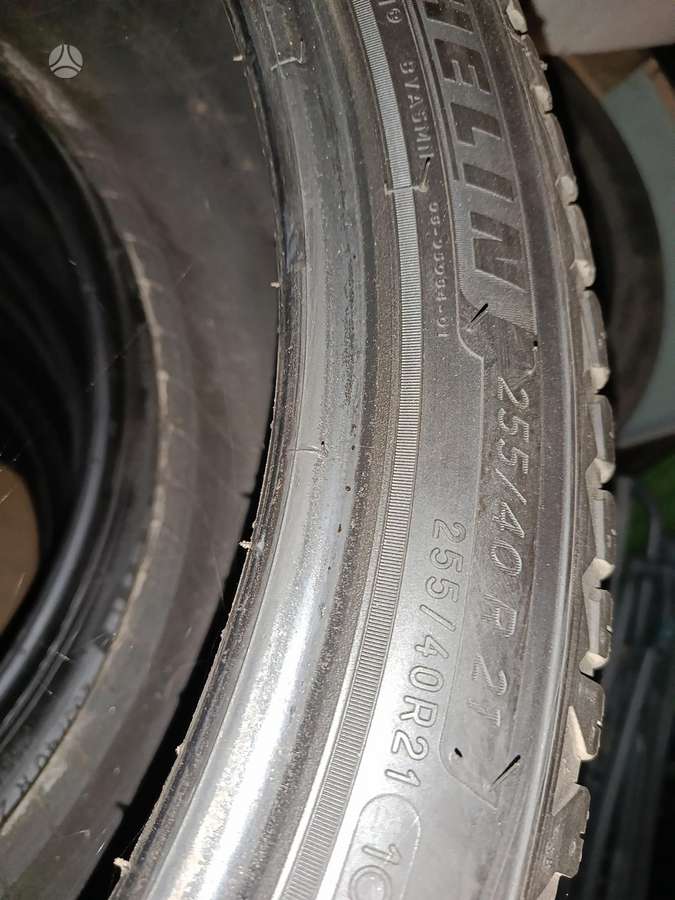 Michelin, žieminės 255/40 R21