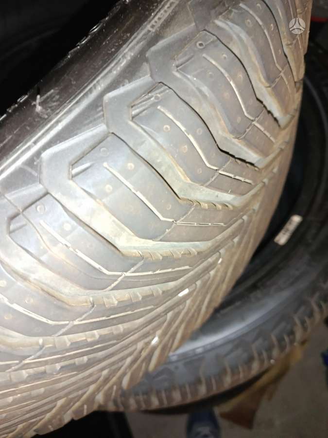 Michelin, winter 255/40 R21