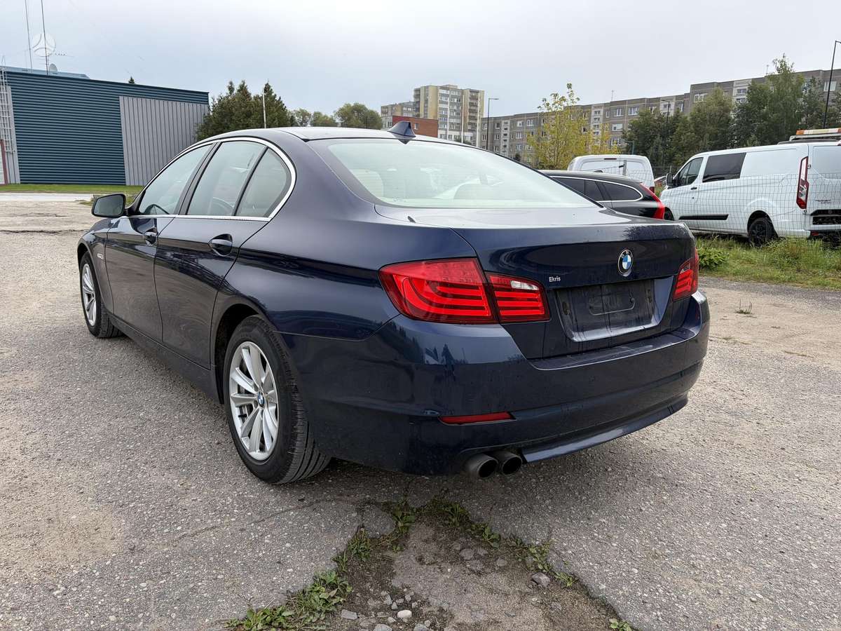BMW 523, 3.0 l., Седан
