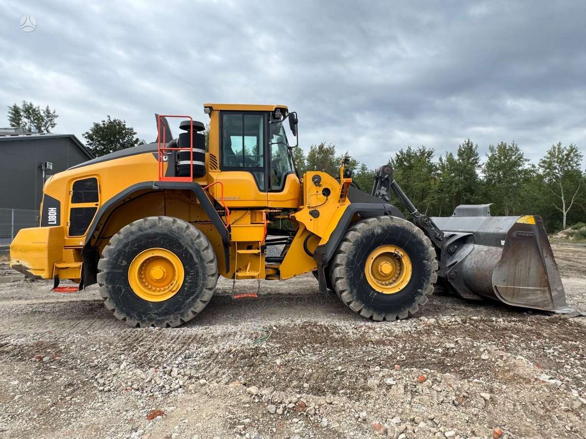 Volvo L180H, frontal loader