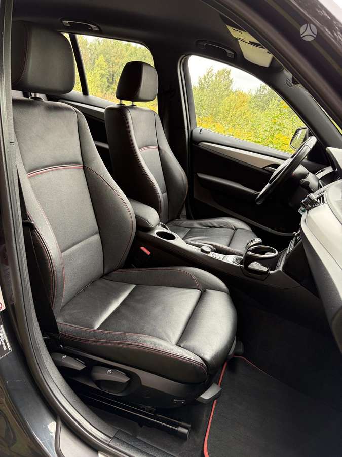 BMW X1 - 12