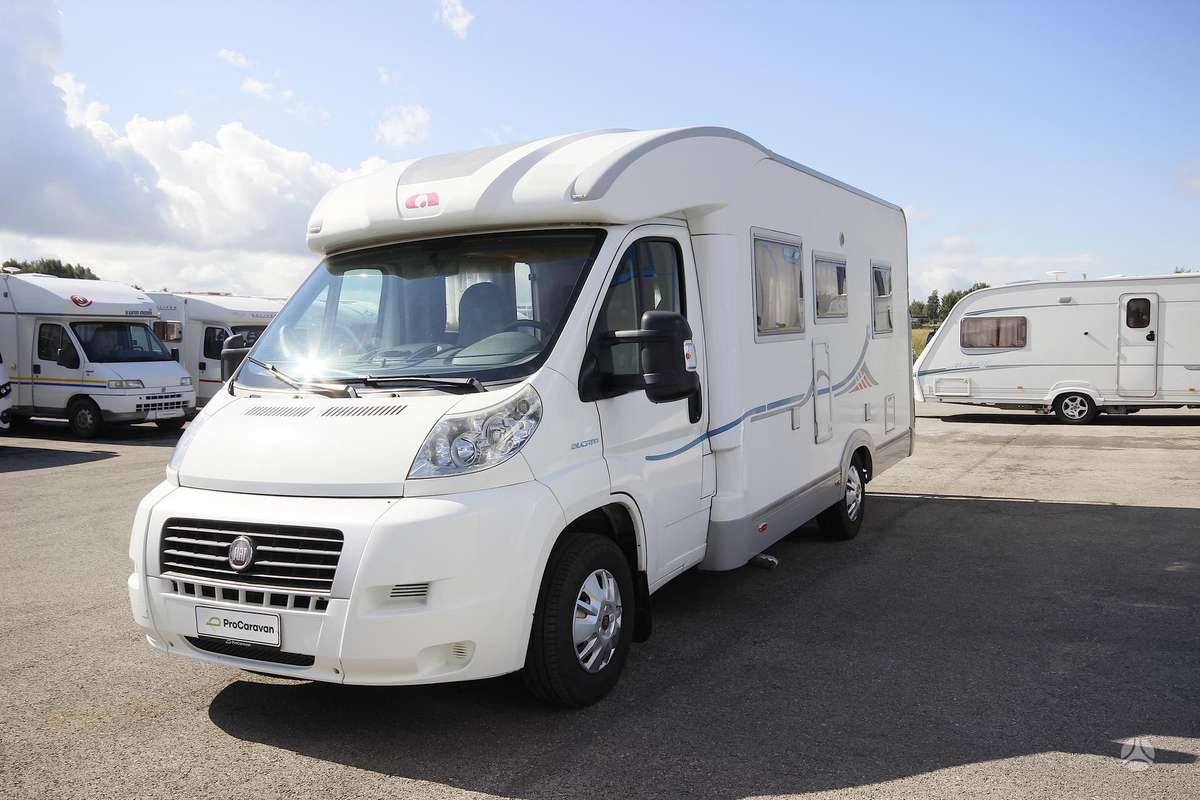 Adria Coral S 650 SP, campers