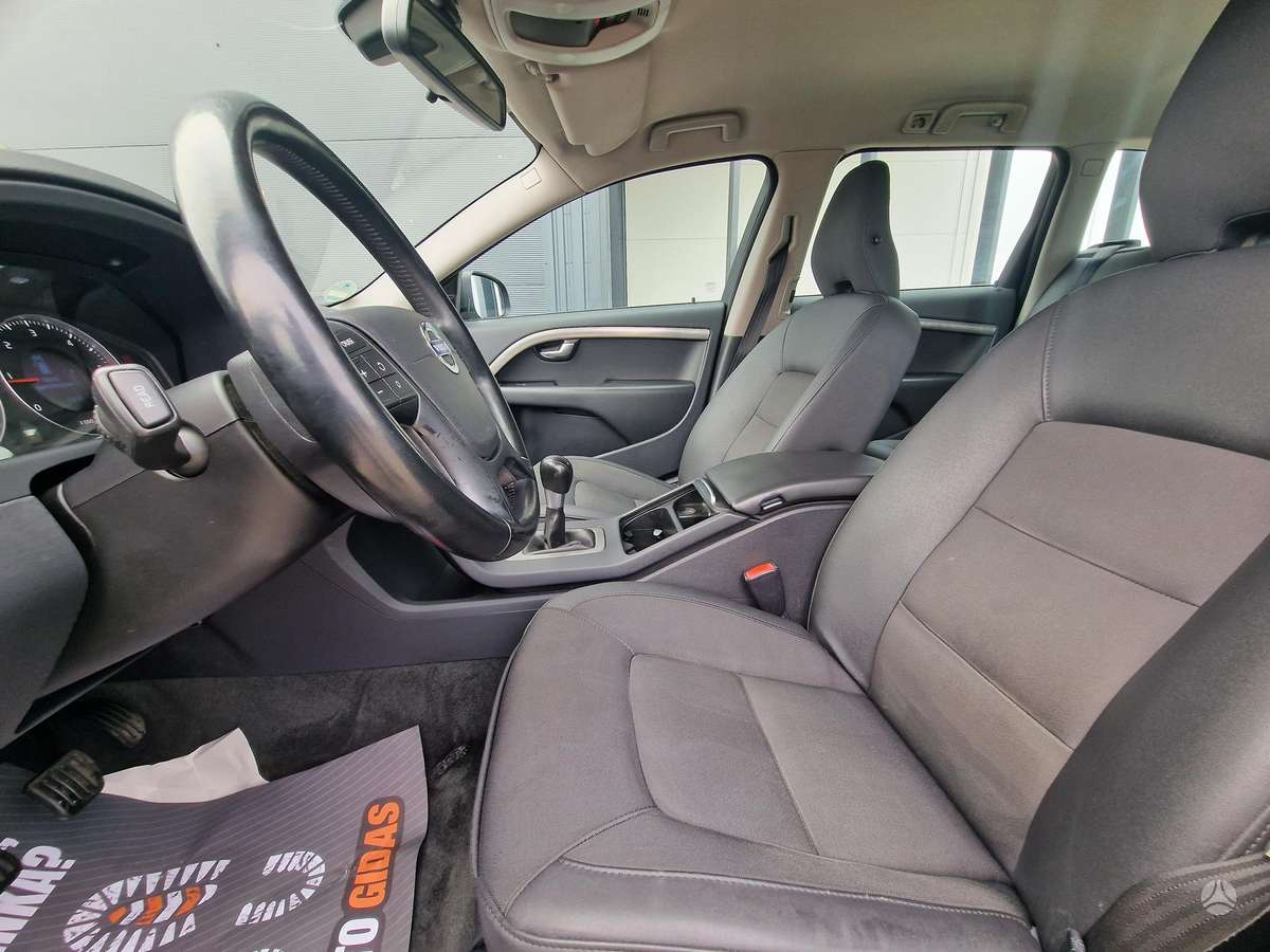 Volvo V70, 1.6 l., Универсал