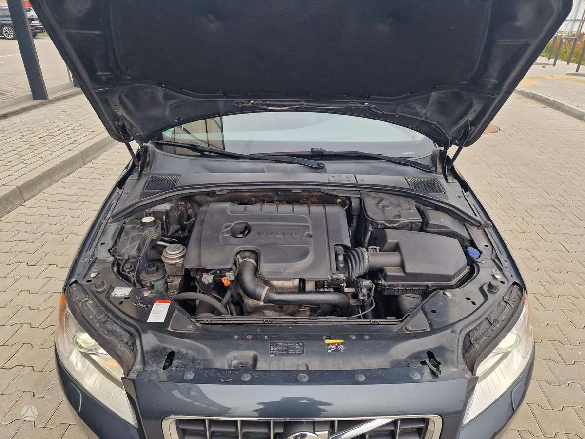 Volvo V70, 1.6 l., Универсал