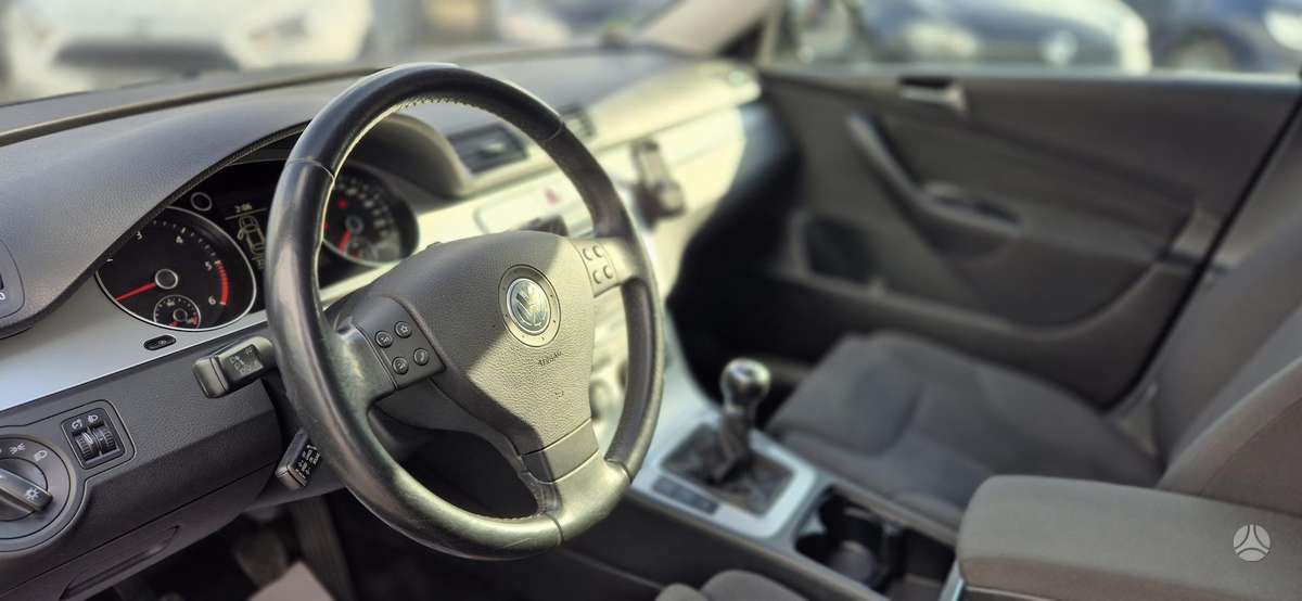 Volkswagen Passat, 2.0 l., Универсал