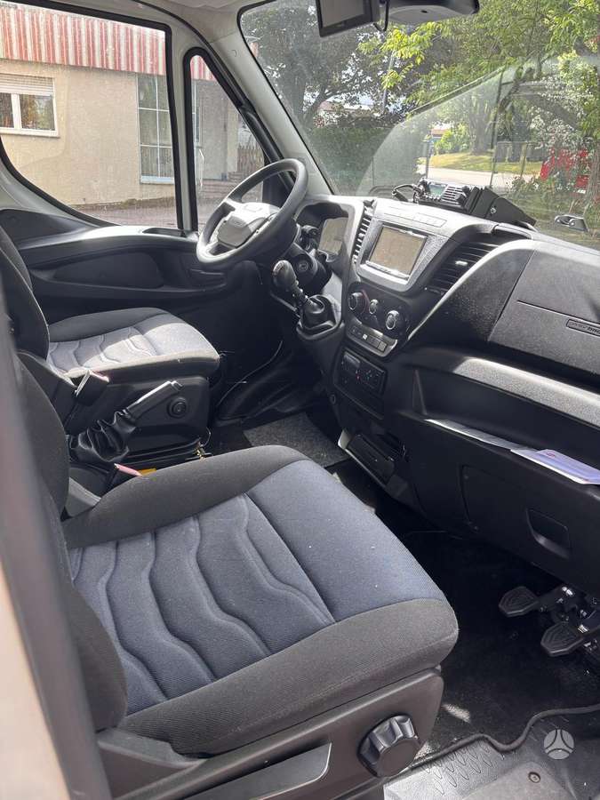 Iveco Daily 70C18 Mokomasis, бортовые с тентом