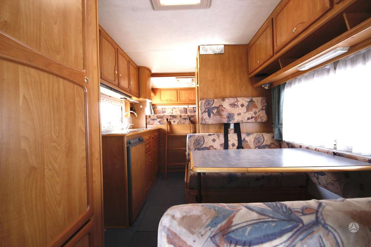 Euramobil C 672 HB, campers